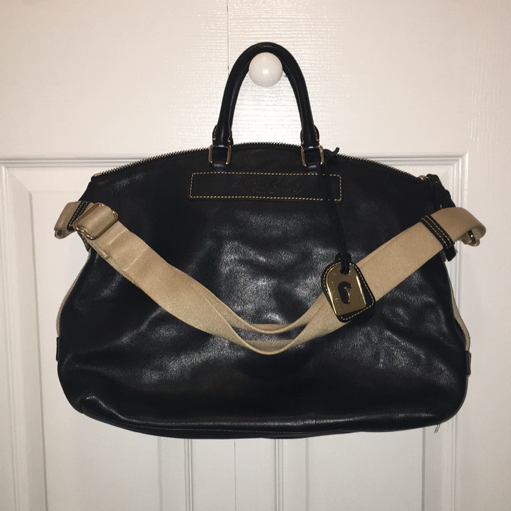 Dooney & Bourke dome tote bag